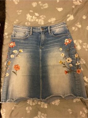 DRIFTWOOD Light Blue Embroidered Denim A-Line Skirt | Sz 27